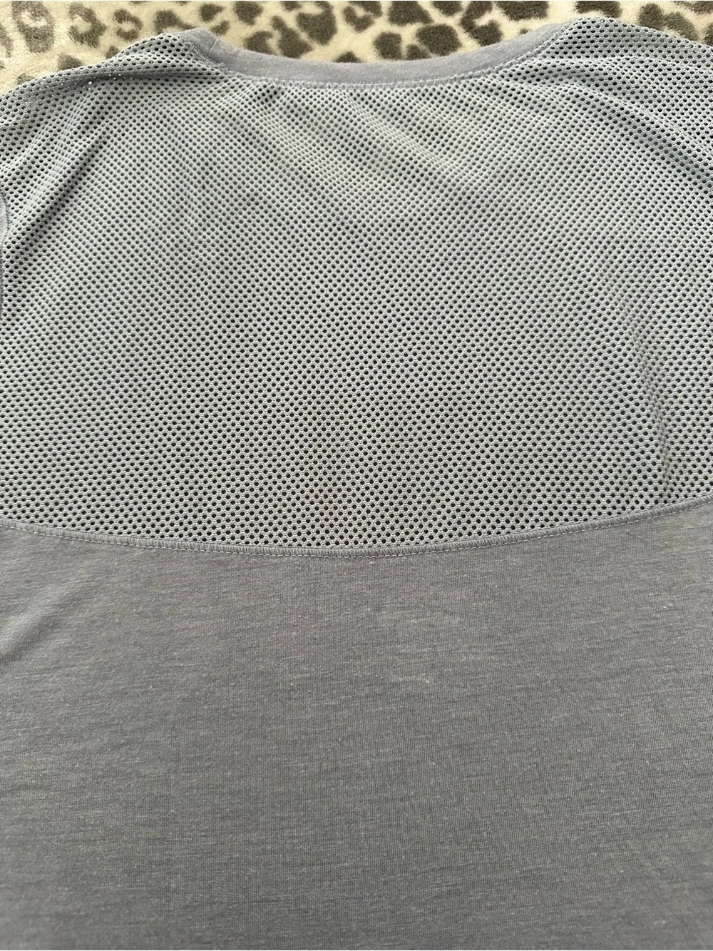 Old Navy Active Short Sleeve Mesh Back Side Tie T-Shirt Gray Size XXL 16 Girls